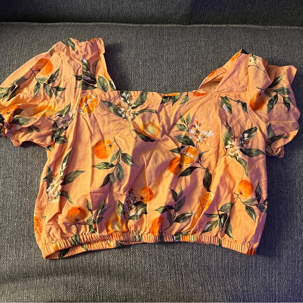 LOFT size medium excellent condition orange crop top